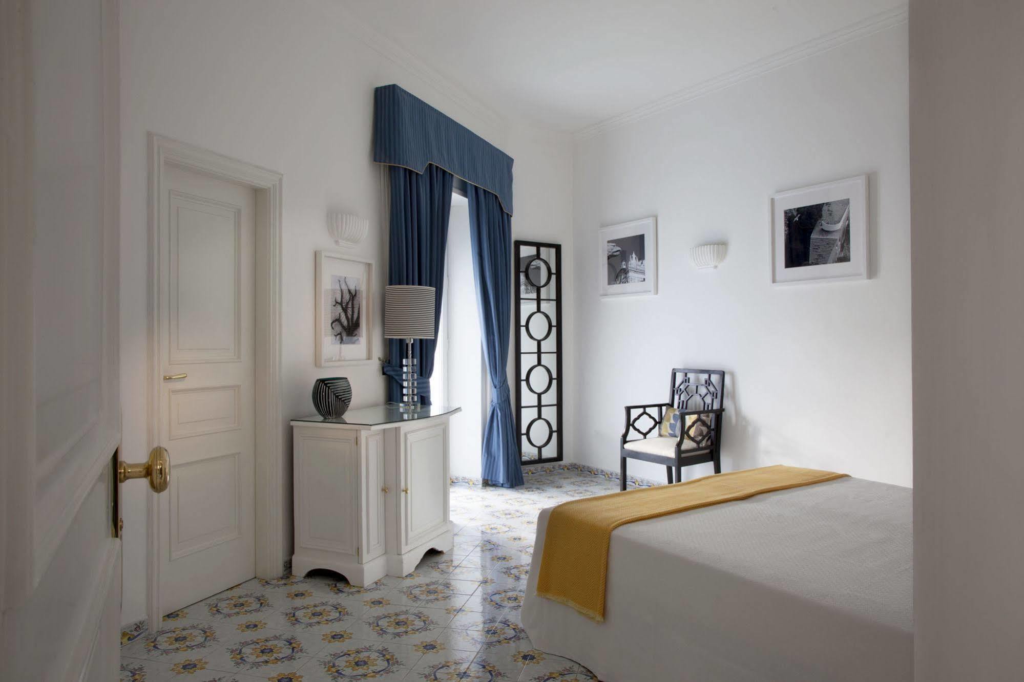 Hotel Canasta Capri Esterno foto