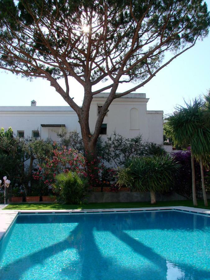 Hotel Canasta Capri Esterno foto
